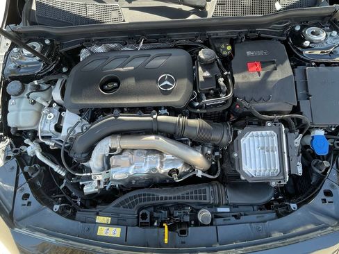 Used 2025 Mercedes-Benz CLA 250 image 26