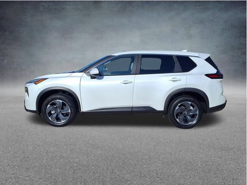 Used 2025 Nissan Rogue SV FWD image 5