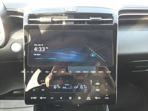 Used 2024 Hyundai Tucson Blue image 29