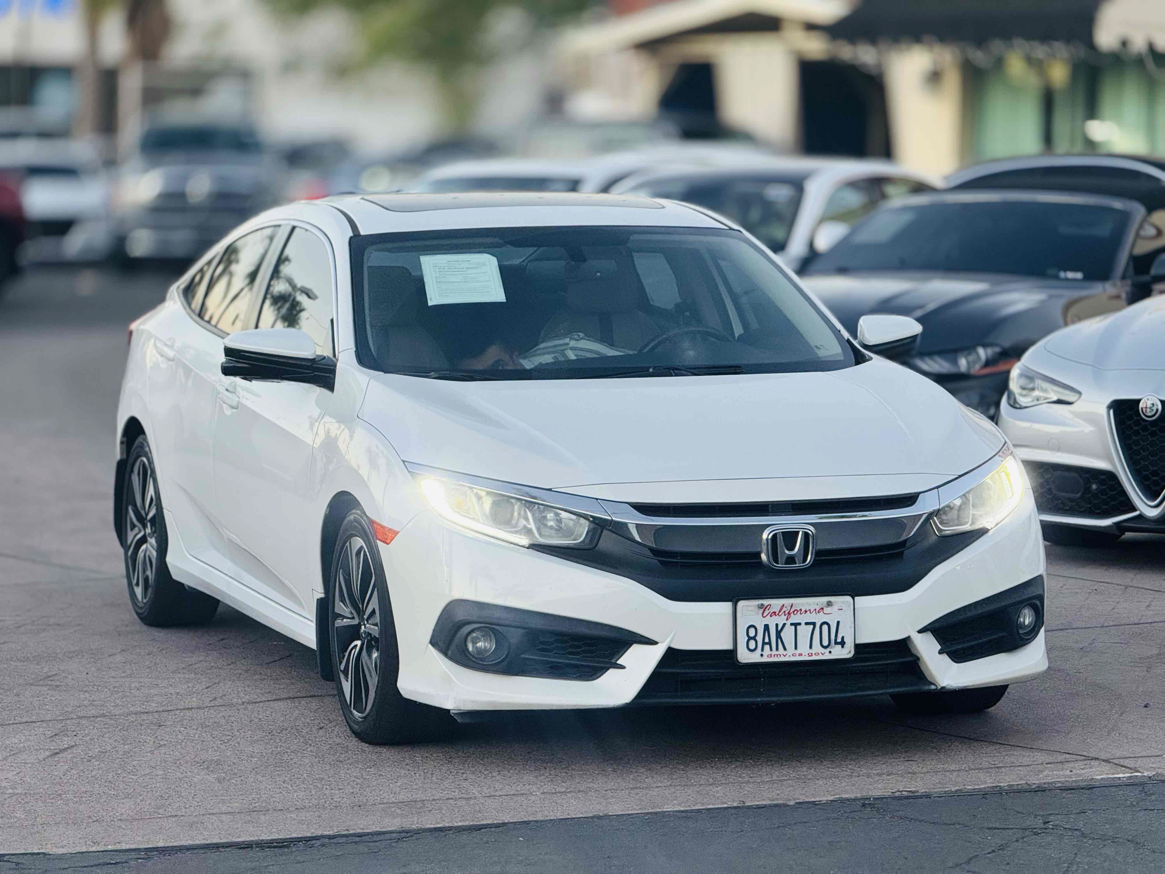 Used 2017 Honda Civic EX-L image 3