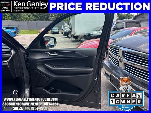 Used 2024 Jeep Grand Cherokee Altitude AWD/4WD image 26