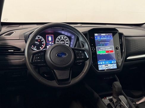 Used 2025 Subaru Forester Premium AWD/4WD image 14