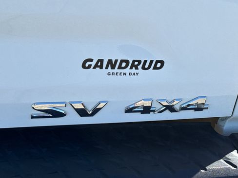 Certified 2024 Nissan Titan SV w/ SV Convenience Package image 10