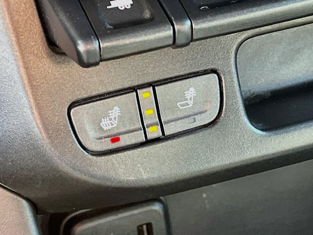 Used 2022 GMC Canyon AT4 w/ Trailering Package AWD/4WD image 19