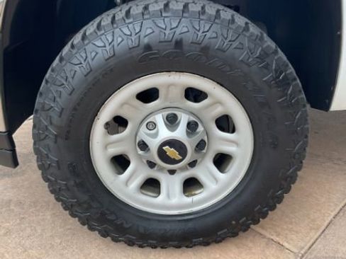 Used 2014 Chevrolet Silverado 3500 W/T w/ Snow Plow Prep Package AWD/4WD image 10