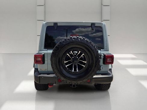 Certified 2024 Jeep Wrangler Unlimited Rubicon AWD/4WD image 4