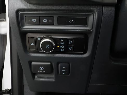 Used 2023 Ford F150 Lariat w/ Equipment Group 502A High AWD/4WD image 20