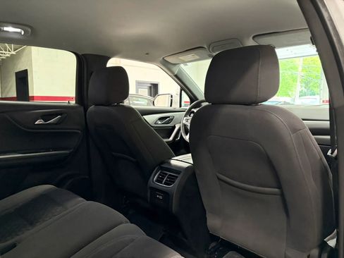 Used 2021 Chevrolet Blazer LT AWD/4WD image 27