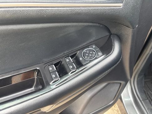 Used 2020 Ford Edge SEL w/ Convenience Package AWD/4WD image 10