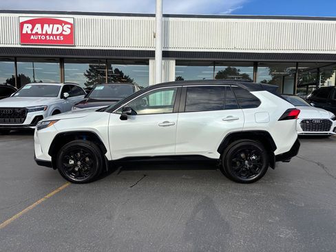 Used 2024 Toyota RAV4 XSE w/ Advanced Technology Package AWD/4WD image 16