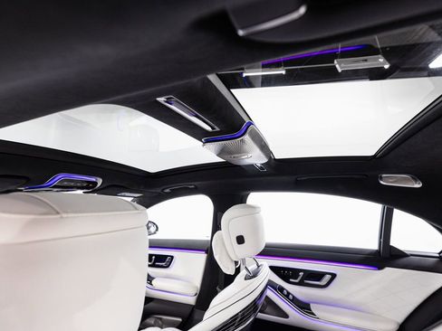 Used 2024 Mercedes-Benz S 580 4MATIC Sedan image 27