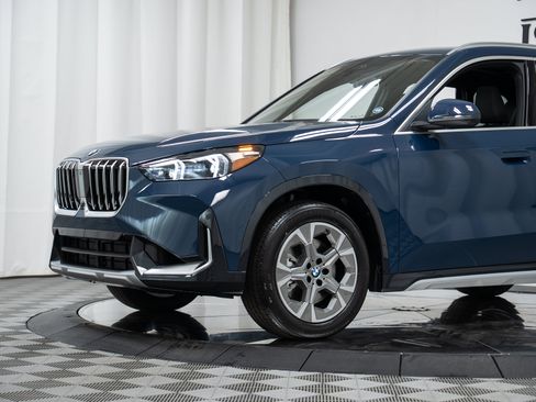Used 2026 BMW X1 xDrive28i w/ Technology Package AWD/4WD image 25