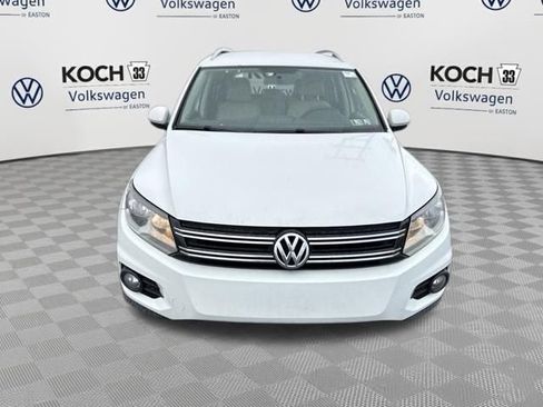Used 2014 Volkswagen Tiguan SE image 2