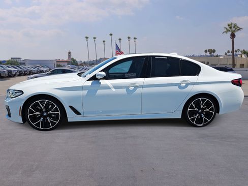 Used 2023 BMW 540i w/ M Sport Package image 8