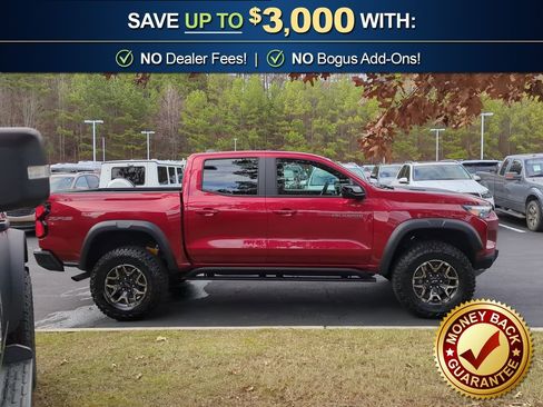Used 2026 Chevrolet Colorado ZR2 w/ Technology Package image 8