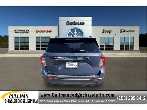 Used 2021 Ford Explorer XLT image 4