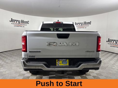 Used 2025 RAM 1500 Big Horn AWD/4WD image 7