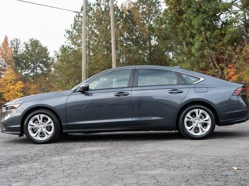Used 2025 Honda Accord LX image 5