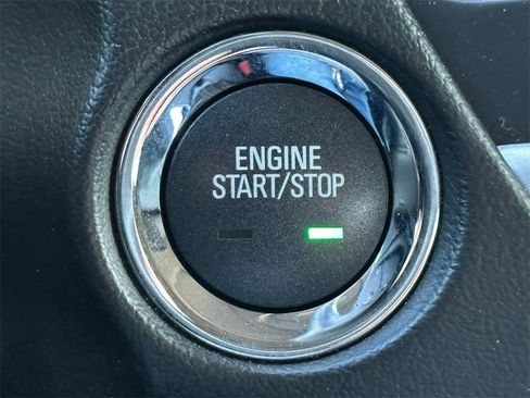 Used 2019 GMC Yukon SLT w/ Open Road Package image 33