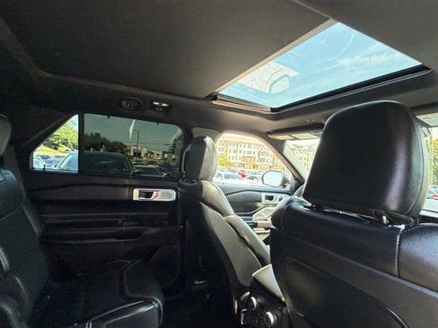 Used 2020 Ford Explorer ST AWD/4WD image 18