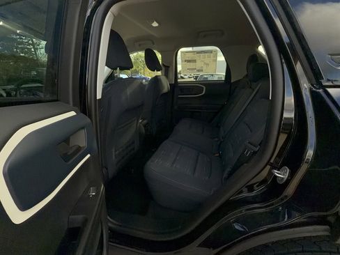 New 2025 Ford Bronco Sport Heritage w/ Convenience Package image 8