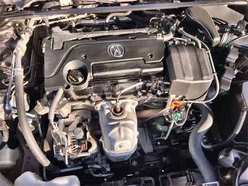 Used 2017 Acura TLX image 10