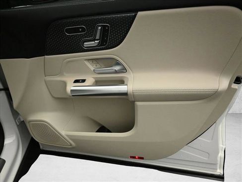 Certified 2026 Mercedes-Benz GLA 250 4MATIC image 29