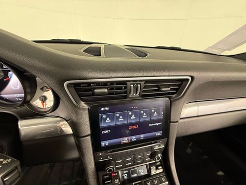 Certified 2019 Porsche 911 Carrera S image 28