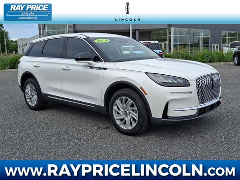 Certified 2024 Lincoln Corsair AWD image 1