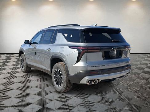 New 2026 Chevrolet Traverse Z71 w/ Enhanced Driving Package image 7