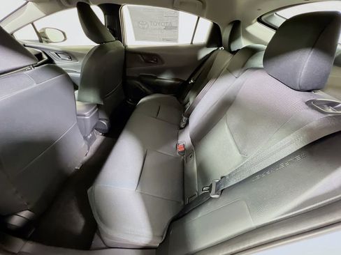 New 2026 Toyota Prius LE FWD image 21