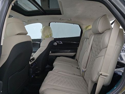 Used 2026 Genesis GV80 3.5T e-SC image 7