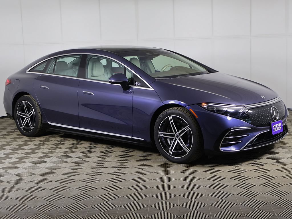 Used 2024 Mercedes-Benz EQS 450+ 4MATIC Sedan w/ AMG Line Exterior Package image 2
