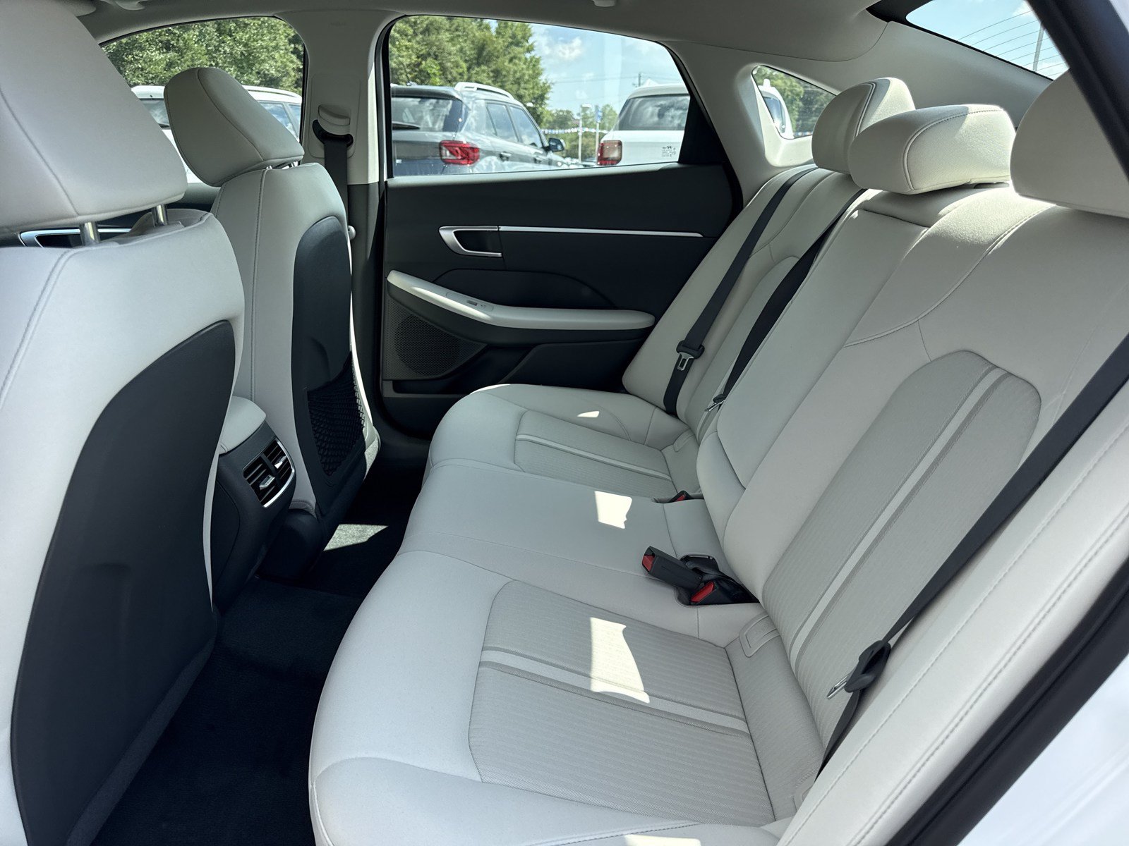 New 2026 Hyundai Sonata SEL FWD image 12