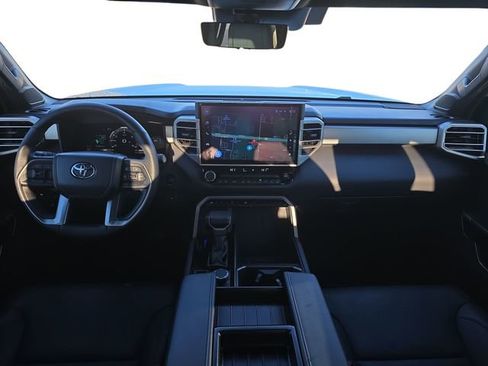 Used 2025 Toyota Tundra Limited image 9
