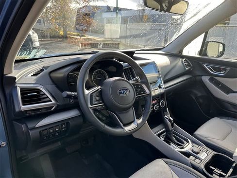 Used 2021 Subaru Forester Limited w/ Popular Package #3 image 2