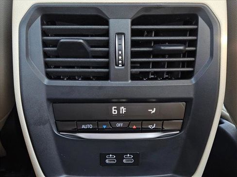 New 2026 BMW 330i Sedan w/ Premium Package image 16