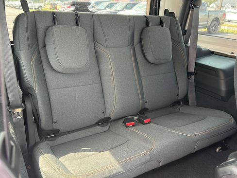 Used 2025 Jeep Wrangler Sport AWD/4WD image 11