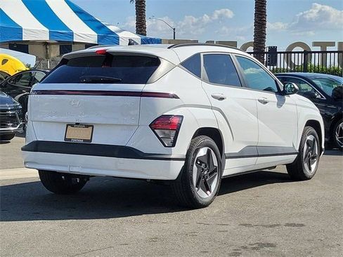 New 2025 Hyundai Kona SEL image 23