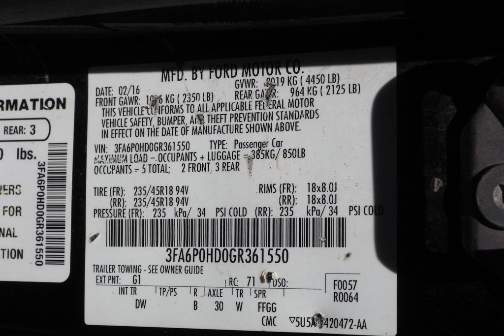 Used 2016 Ford Fusion SE w/ Equipment Group 201A FWD image 6