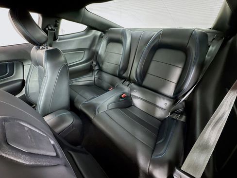 Used 2019 Ford Mustang GT Premium w/ Equipment Group 401A image 17