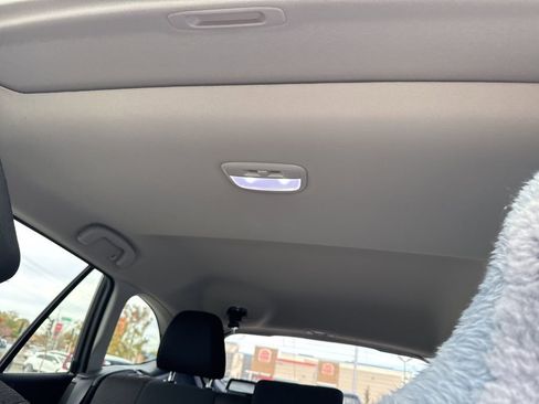 Certified 2025 Subaru Outback Premium image 20