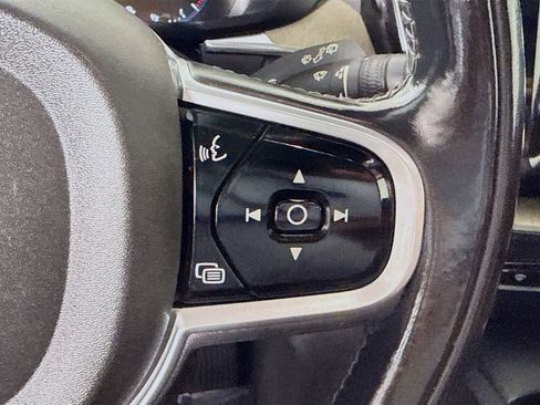 Used 2018 Volvo XC60 T6 Inscription w/ Convenience Package image 15