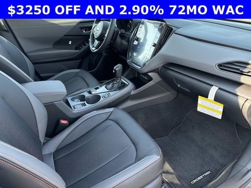 New 2026 Subaru Crosstrek 2.5i Limited w/ Crosstrek Mirror Package image 17