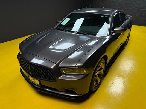 Used 2014 Dodge Charger R/T w/ Blacktop Package image 50