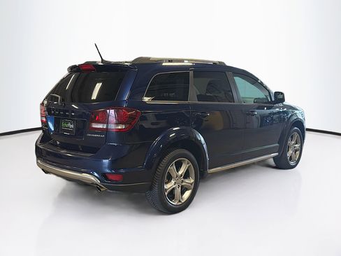 Used 2017 Dodge Journey Crossroad AWD/4WD image 9
