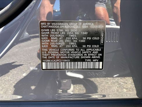 Certified 2023 Volkswagen Atlas Cross Sport SEL AWD/4WD image 33