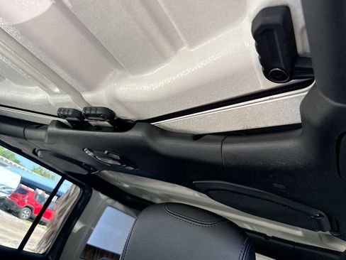 Used 2021 Jeep Wrangler Unlimited Rubicon 4xe w/ Steel Bumper Group image 20