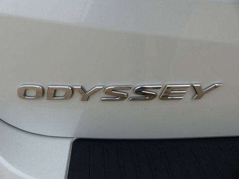 Used 2025 Honda Odyssey EX-L image 9