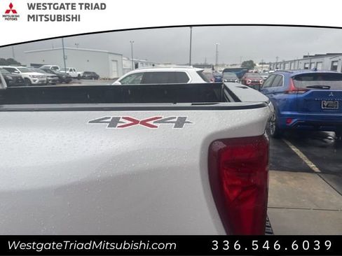 Used 2023 Chevrolet Silverado 3500 W/T w/ Gooseneck/5TH Wheel Package image 9